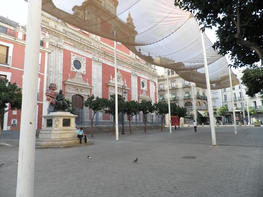 Apartamento Centro Plaza Salvador, Wifi Free& Parking Opcional Севилья Экстерьер фото