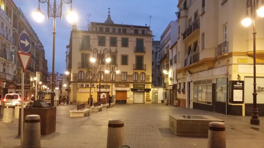 Apartamento Centro Plaza Salvador, Wifi Free& Parking Opcional Севилья Экстерьер фото