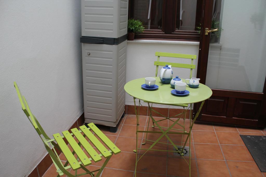 Apartamento Centro Plaza Salvador, Wifi Free& Parking Opcional Севилья Экстерьер фото